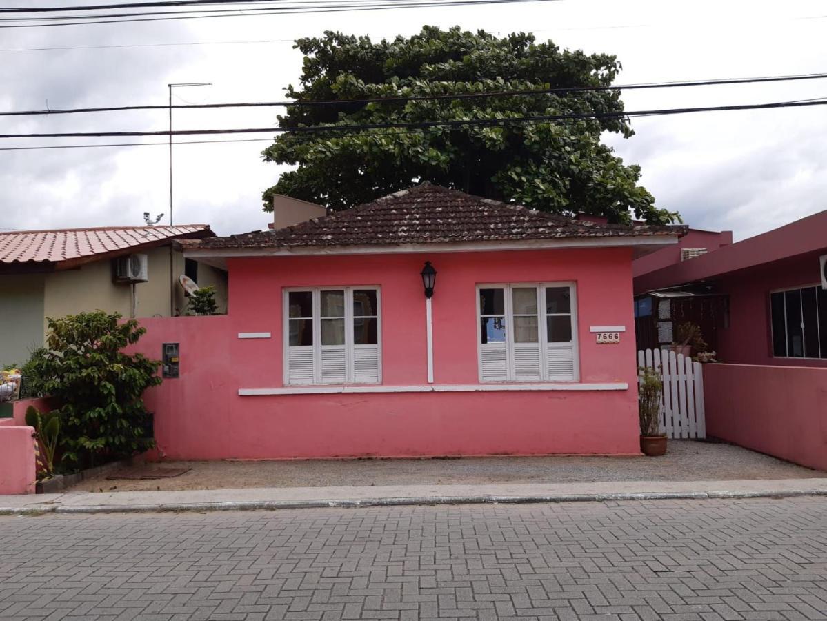 Studio Casa da Arvore, Pé na areia, Ribeirão da Ilha, Florianópolis Florianopolis Exterior foto